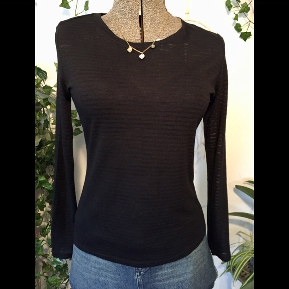 Dynamite jet black sheer striped top. - Picture 2 of 5